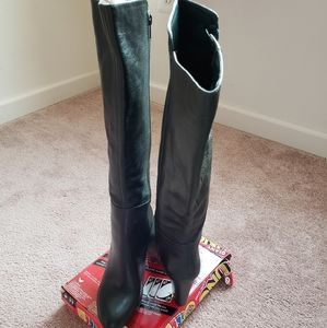 Nine West Women's  Funky Green Boots